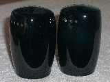 Short Plainsman shakers glazed onyx black